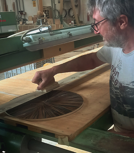 SMAC furniture solutions - craftsmanship handcraft - small